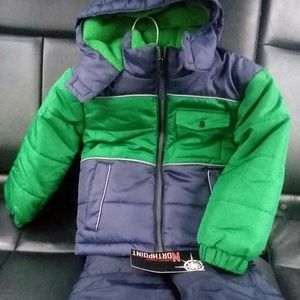 Northpoint boys 2t complete snowsuit new with tags